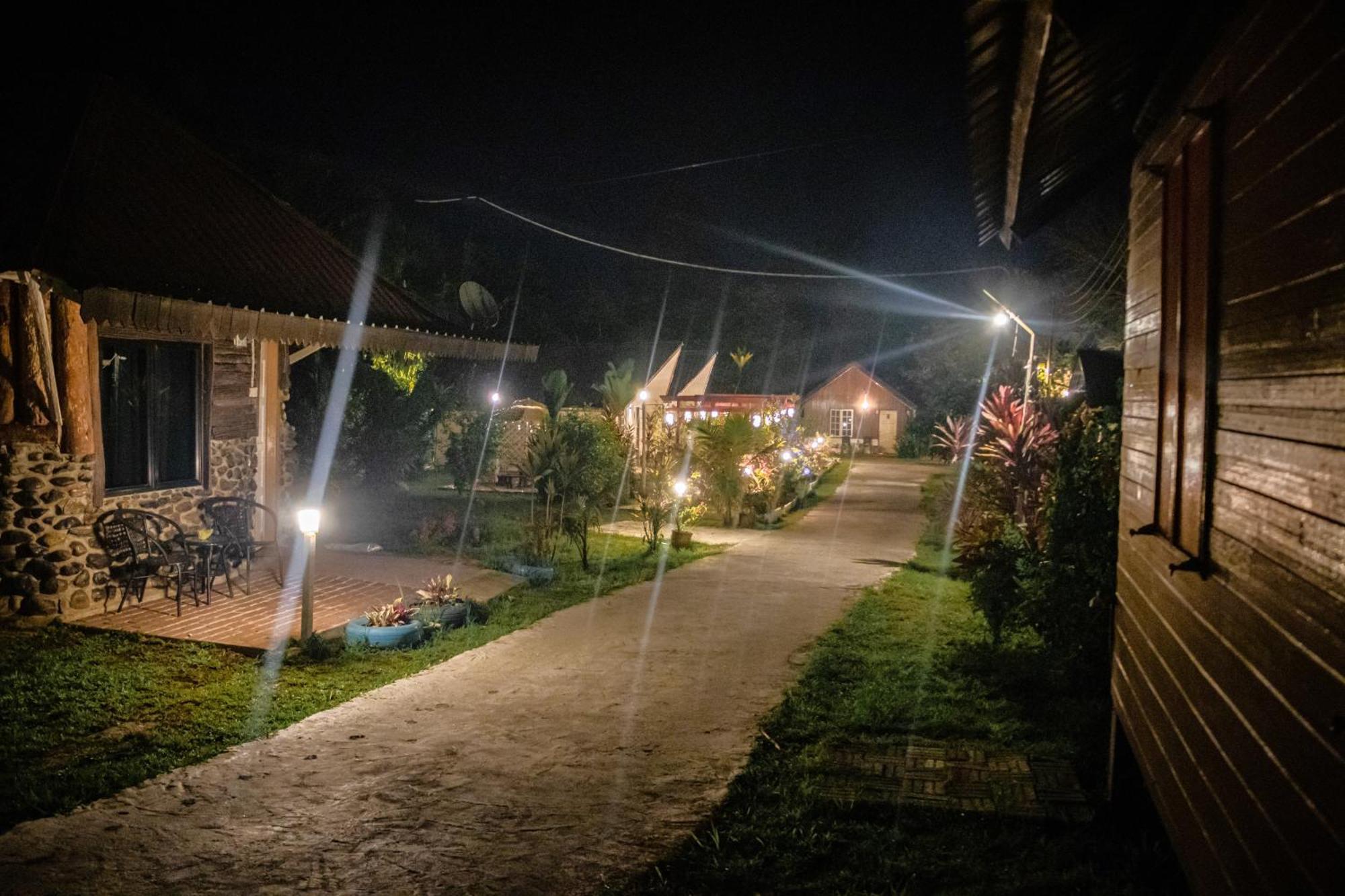 Timba Garden Free Town And Jetty Transport Hotel Semporna Kültér fotó